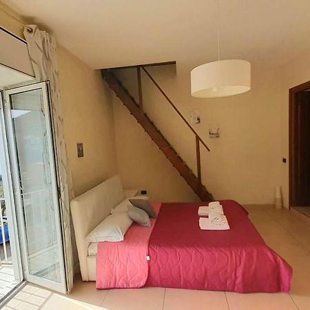 Apartment Regina Giovanna Sorrento Buitenkant foto